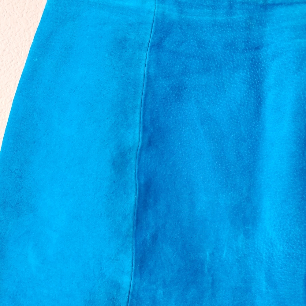 CHIA leather skirt - Picture 3 of 15